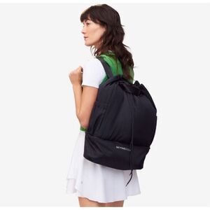 Beyond Yoga black convertible travelcore gym bag